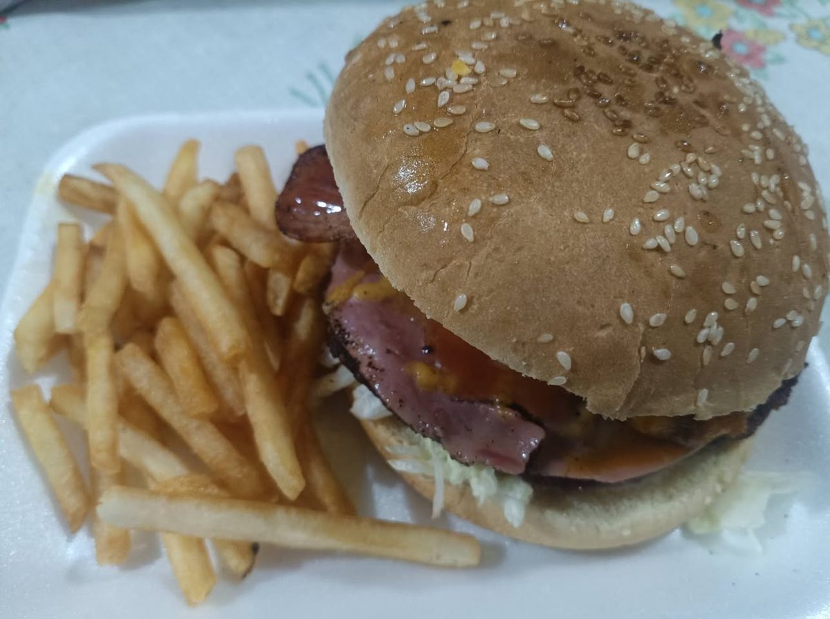 Las Burgers Del Barrio