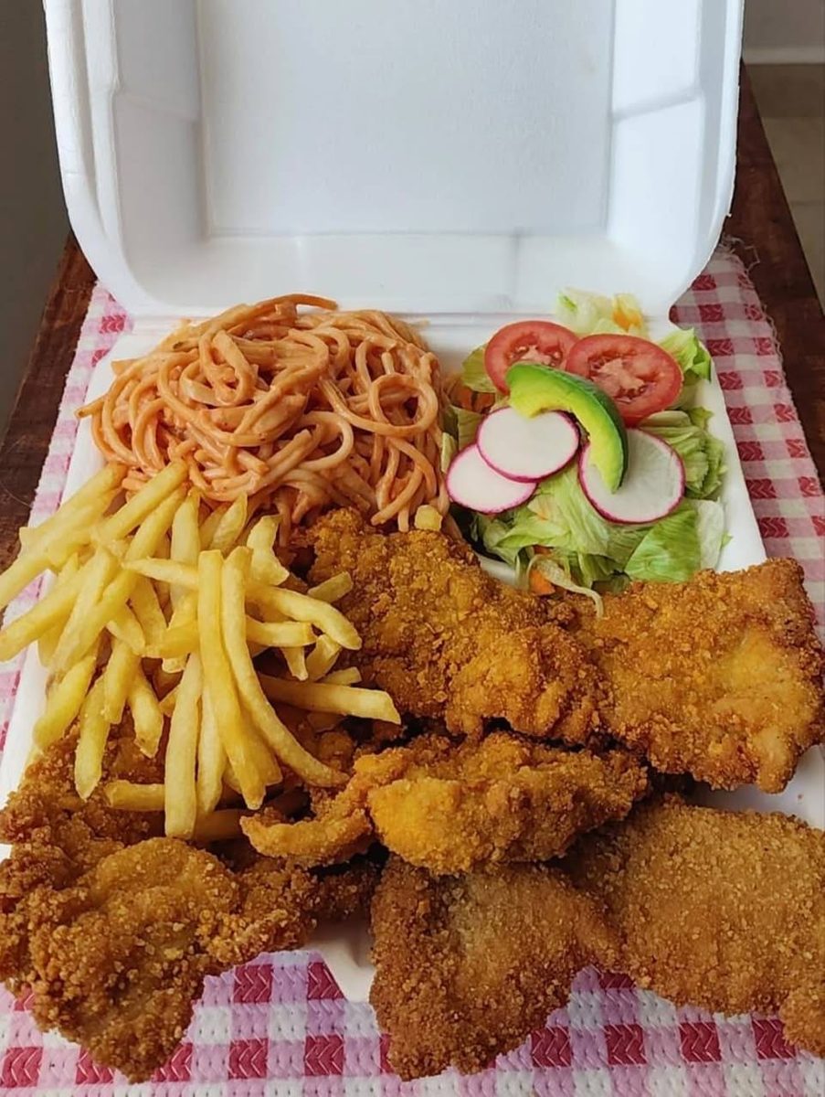 Comida Casera a Domicilio — Las Américas