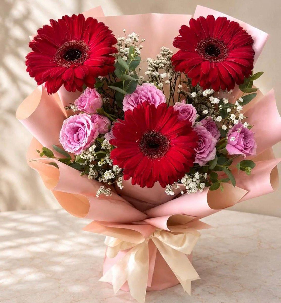 La Regalería by Sara, Flores frescas para mamá en Plaza Mayor