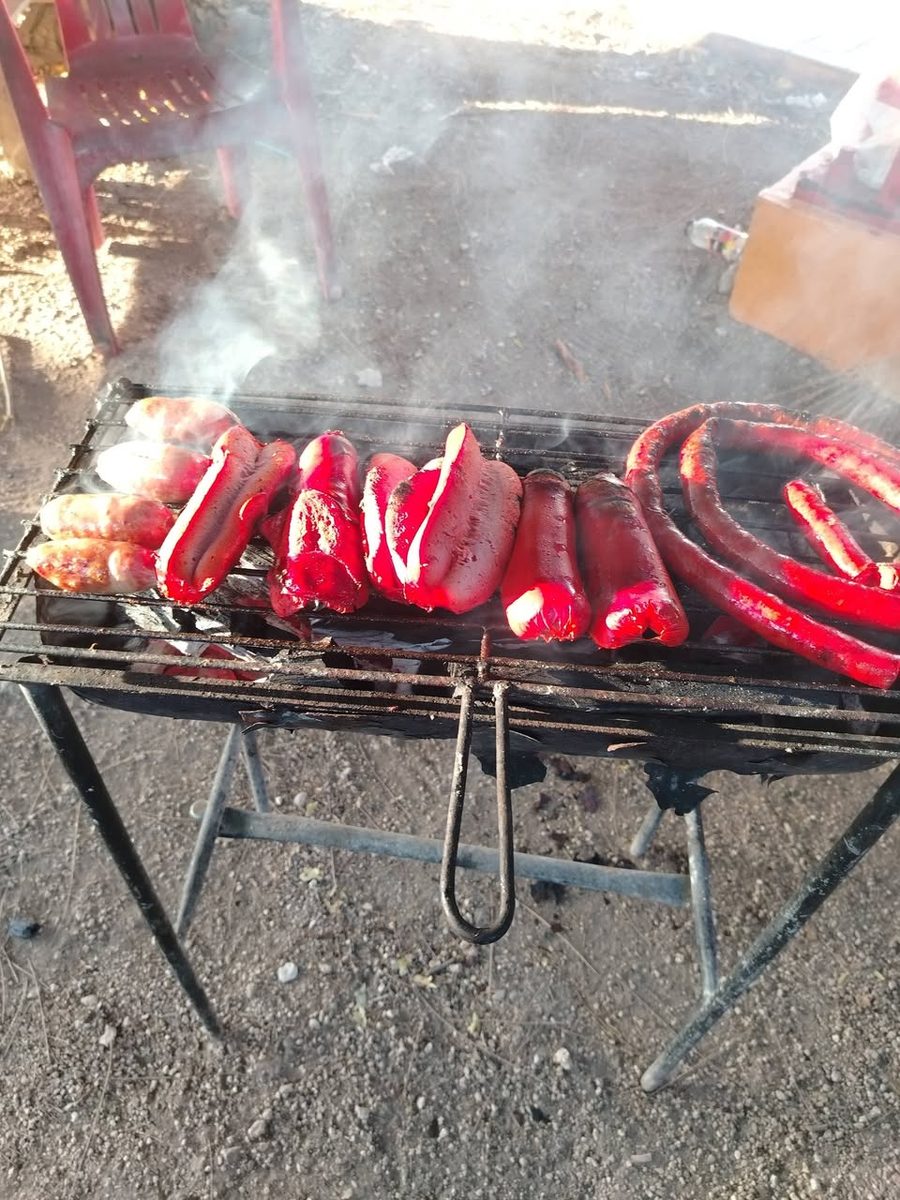 Tacos y Tortas Asadas