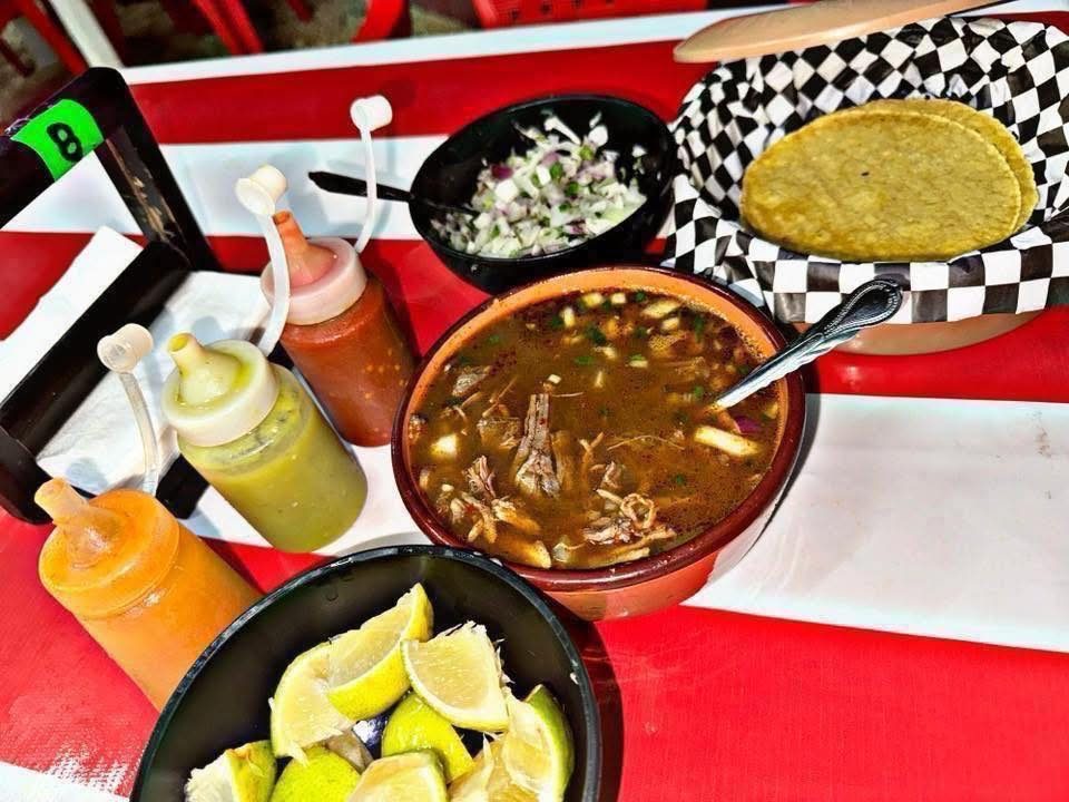 El Elotito, Promoción Quesabirrias 2 por $170