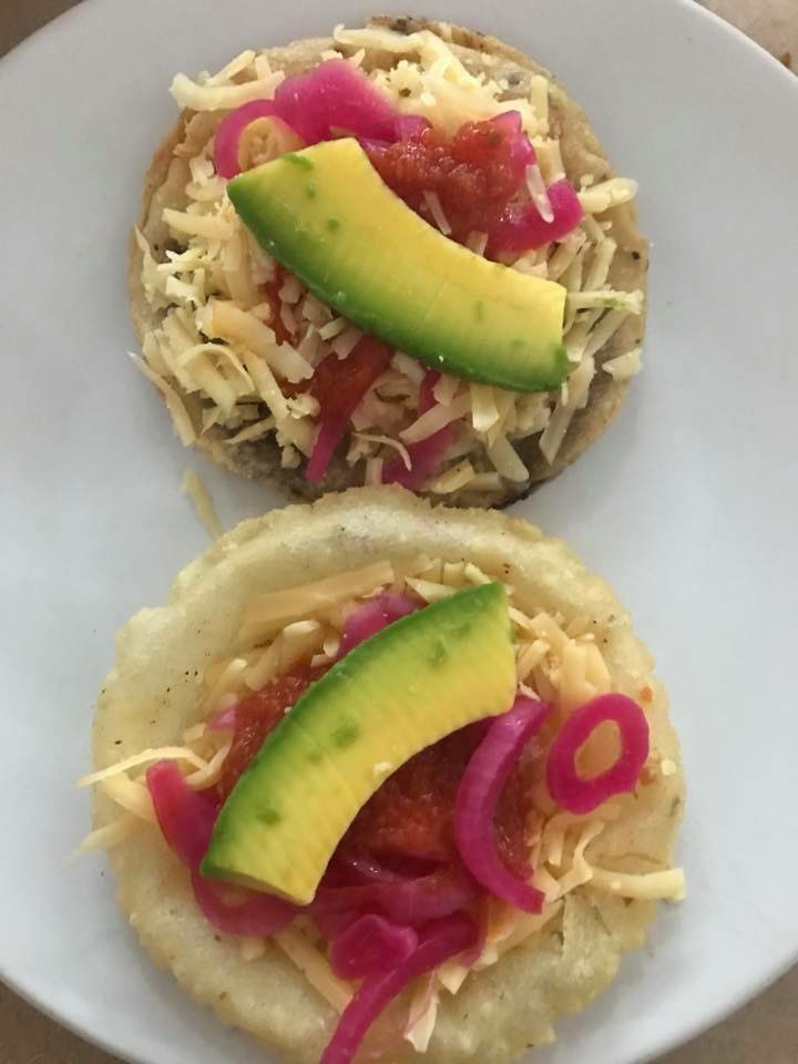 Negocio ubicado en Las Américas, Calle 74 No. 375, cerca de la zona 59-H y 59-l