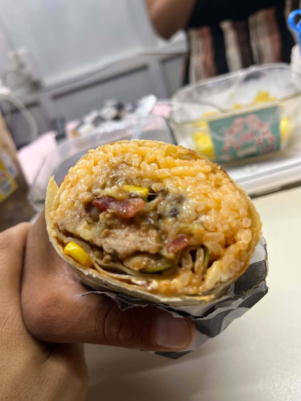 Pal Antojo: Mexican Food estilo Tex-Mex con Kemonitas y Hamburguesas