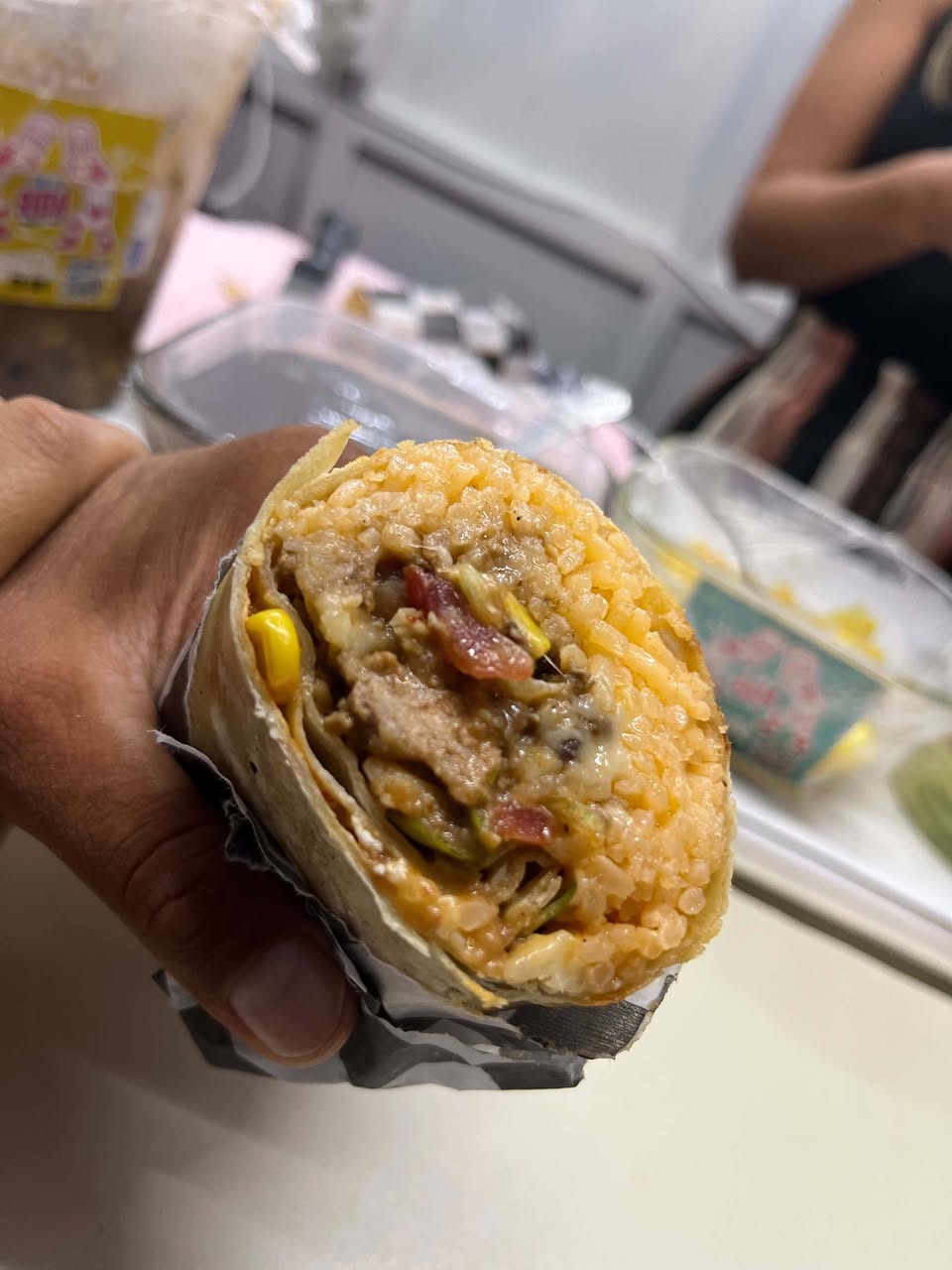 Pal Antojo: Mexican Food estilo Tex-Mex con Kemonitas y Hamburguesas