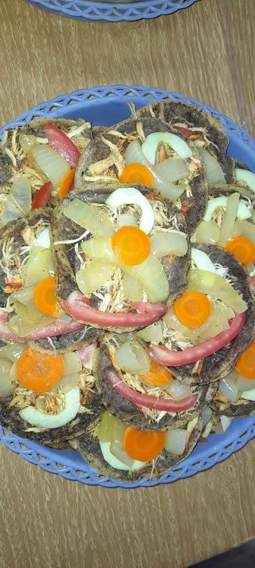 Panuchería Doña Polita: Panuchos, Salbutes y Jugos Naturales en San Francisco