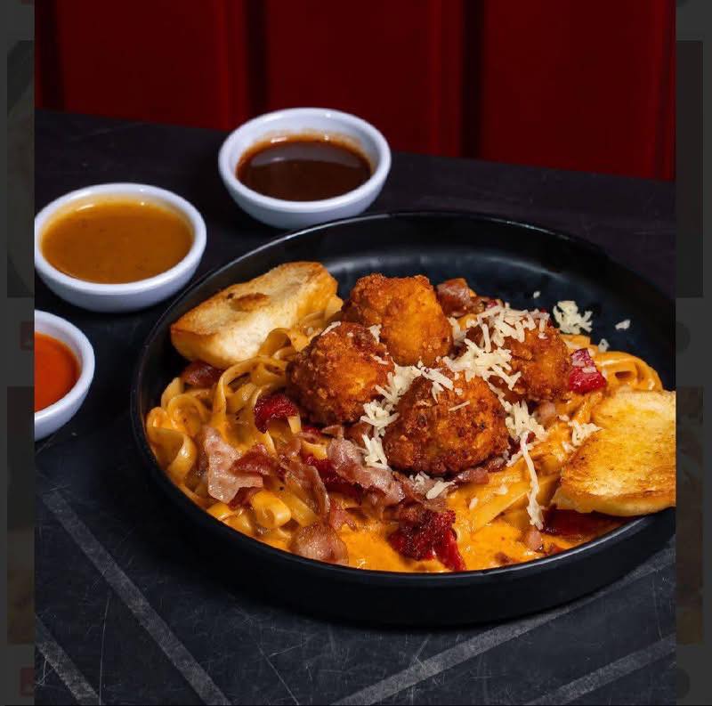 Pasta Fettuccini Artesanal con Sabores Exquisitos y Opciones Gourmet