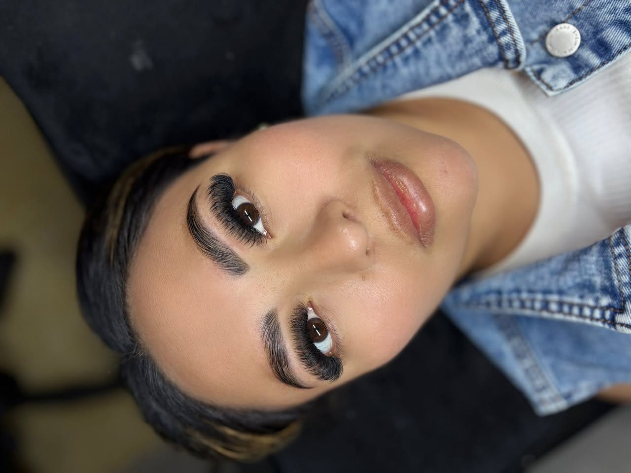 Pestañas y Cejas