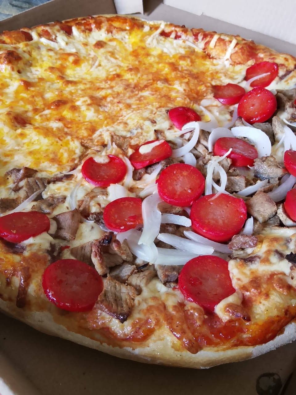 Pizzas Brutales en Villas de Oriente