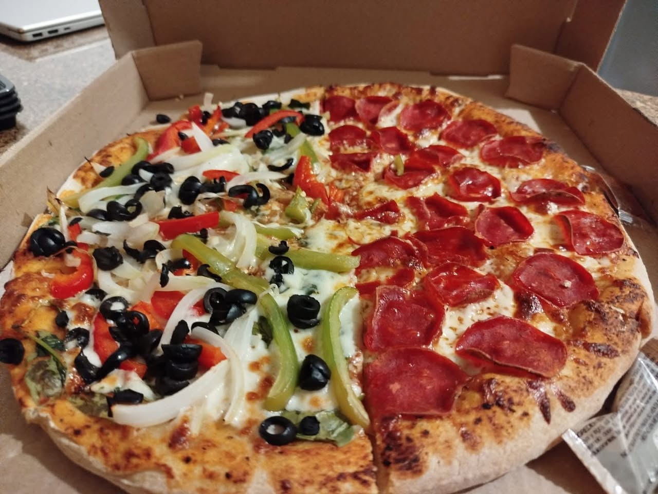 Pizzas y Snacks a Domicilio