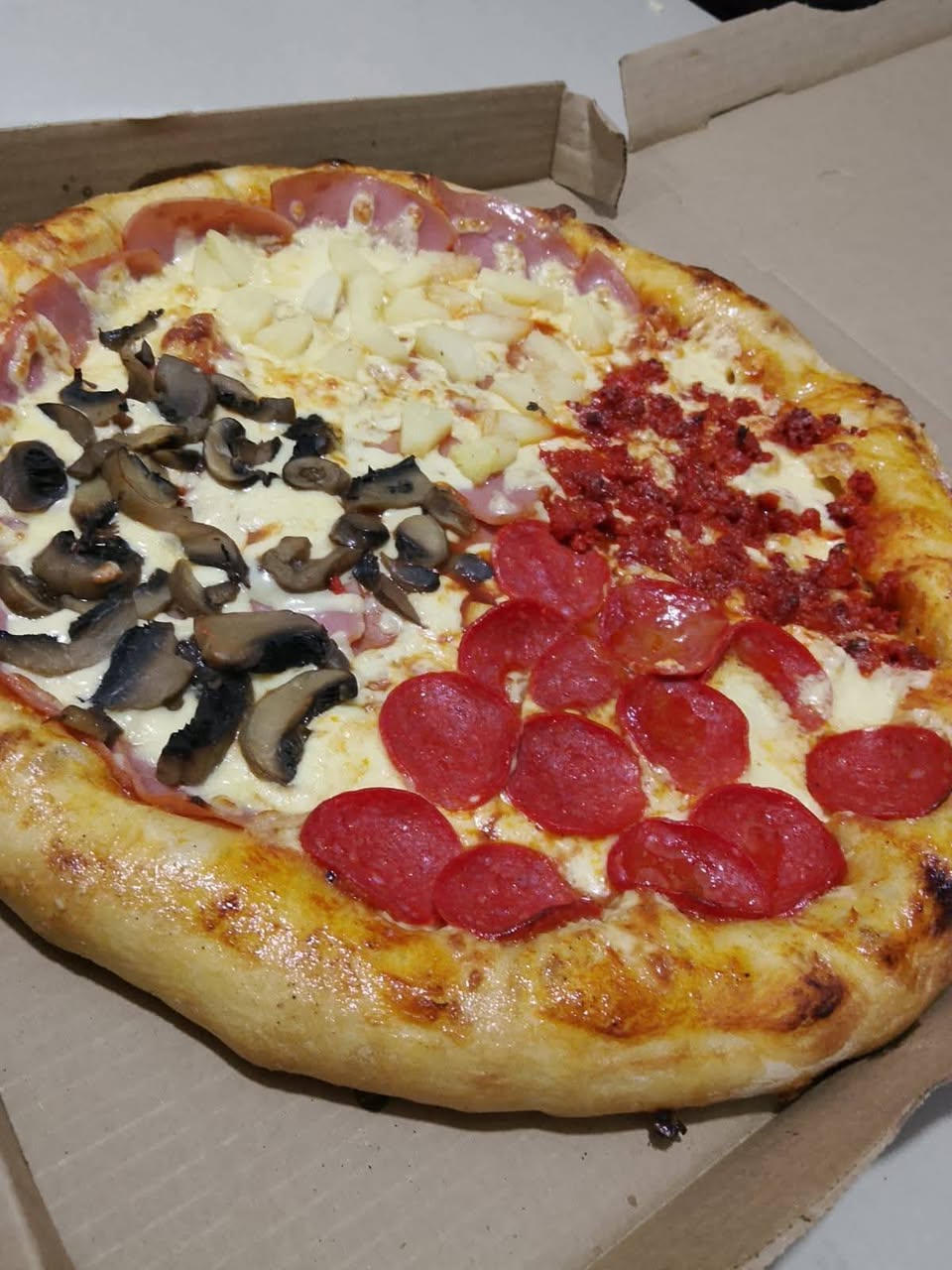 Pizzería El Tío Claudio: Pizza artesanal para todos los gustos y presupuestos en Yucatán