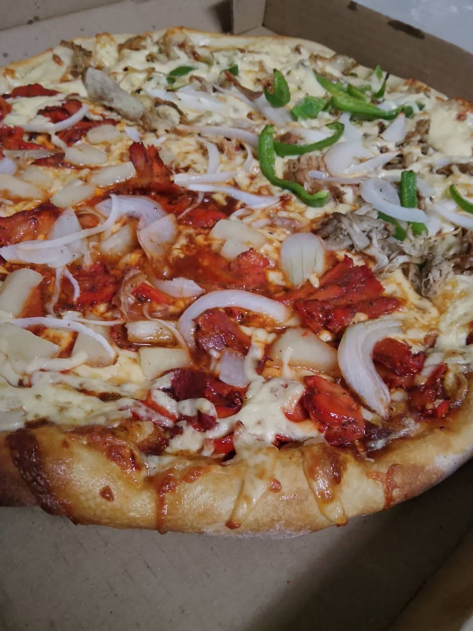 Pizzería El Tío Claudio: Pizza artesanal y sabores para toda la familia
