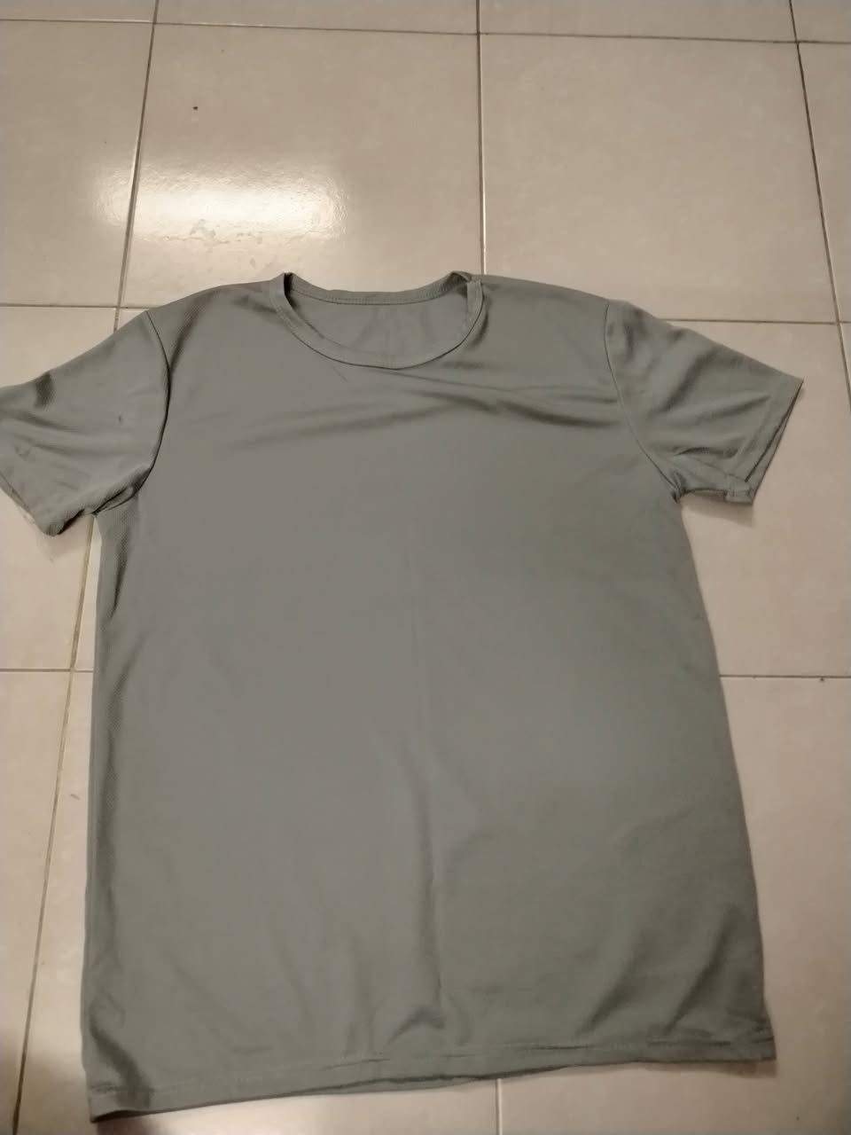 Playeras talla mediana de excelente material, ropa de medio uso