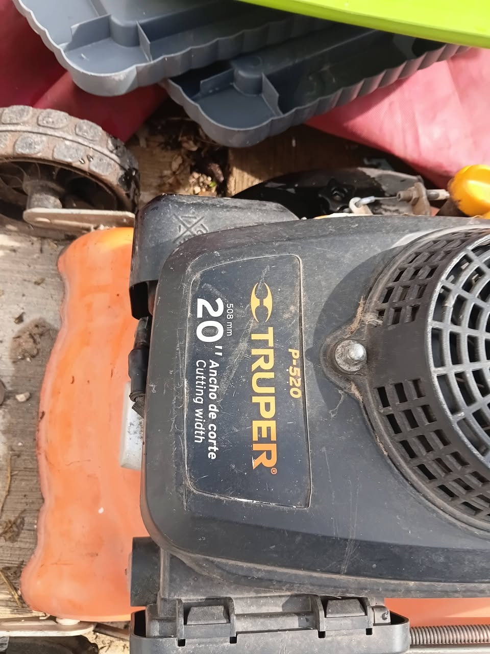 Podadora Struper 20 Pulgadas con Motor 159 P-520 en Buen Estado