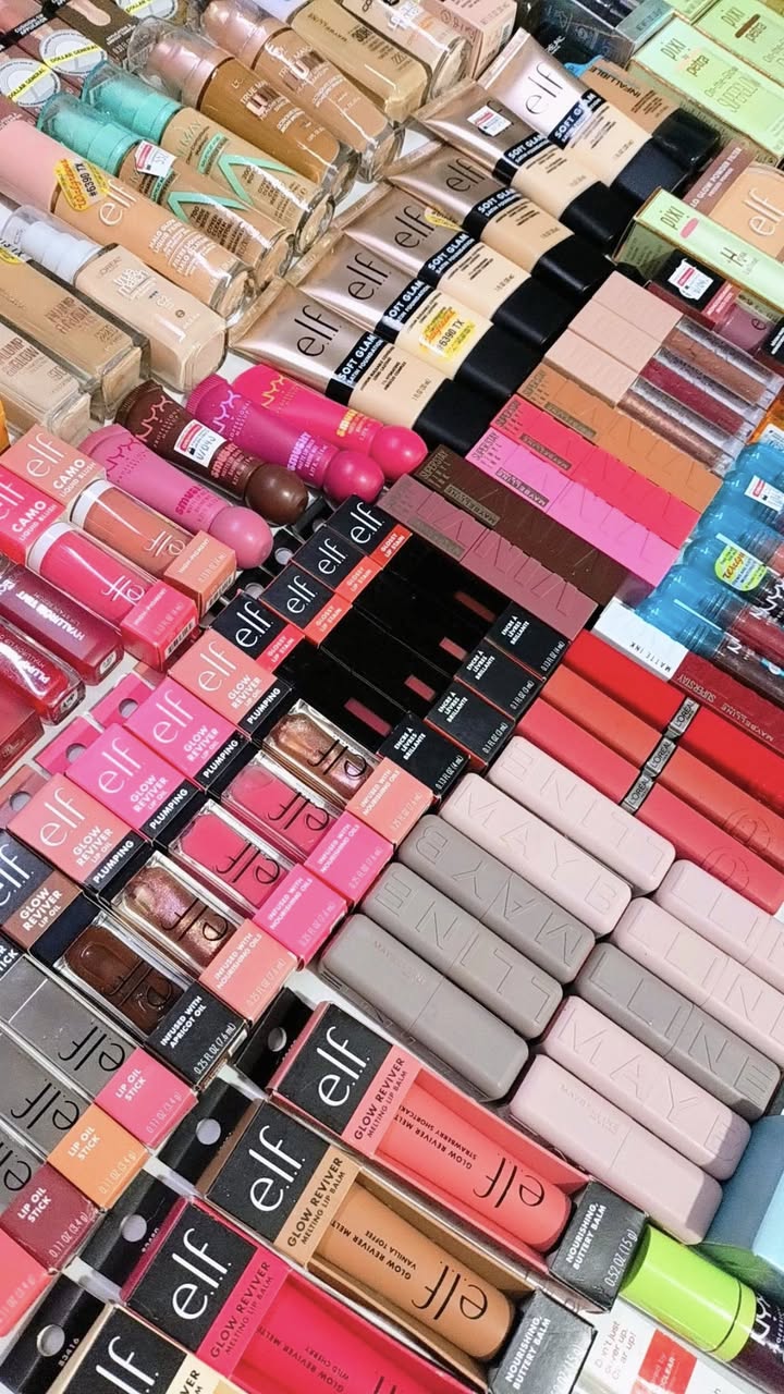 Productos de Maquillaje y Belleza con Acabado Espectacular