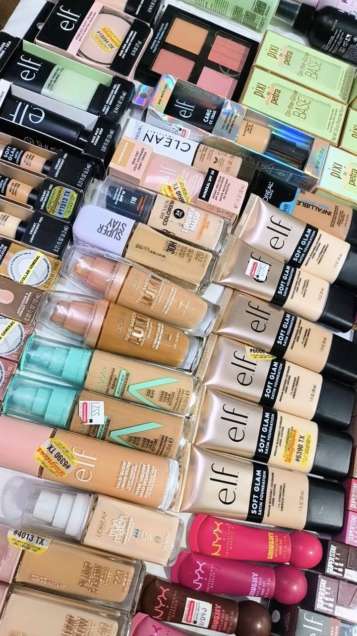Productos de Maquillaje y Belleza con Acabado Espectacular
