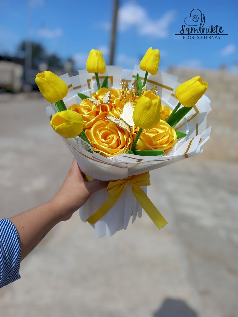 Sam Nikte Flores Eternas