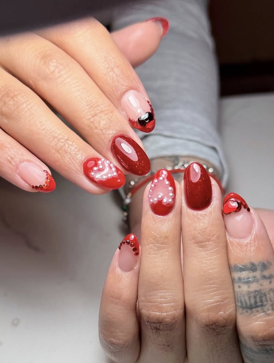 Servicio de Uñas Soft Gel y Manicura Rusa