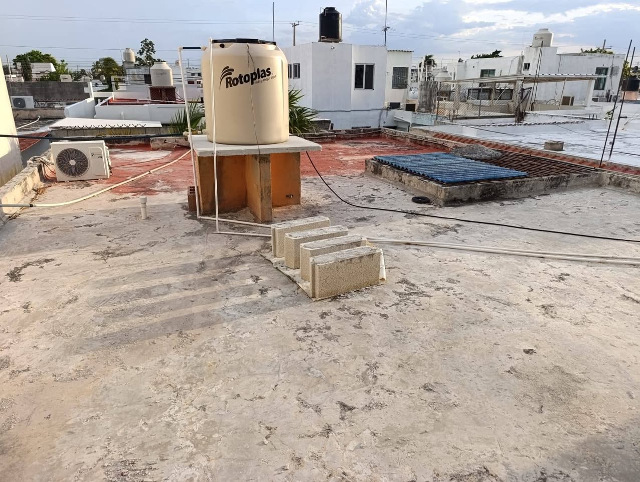 Servicios de impermeabilización para techos, paredes y cisternas en Yucatán