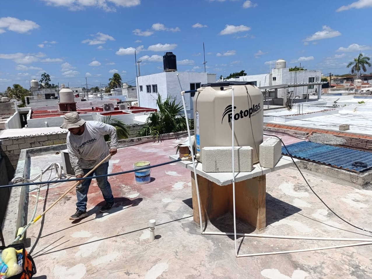 Servicios de impermeabilización para techos, paredes y cisternas en Yucatán