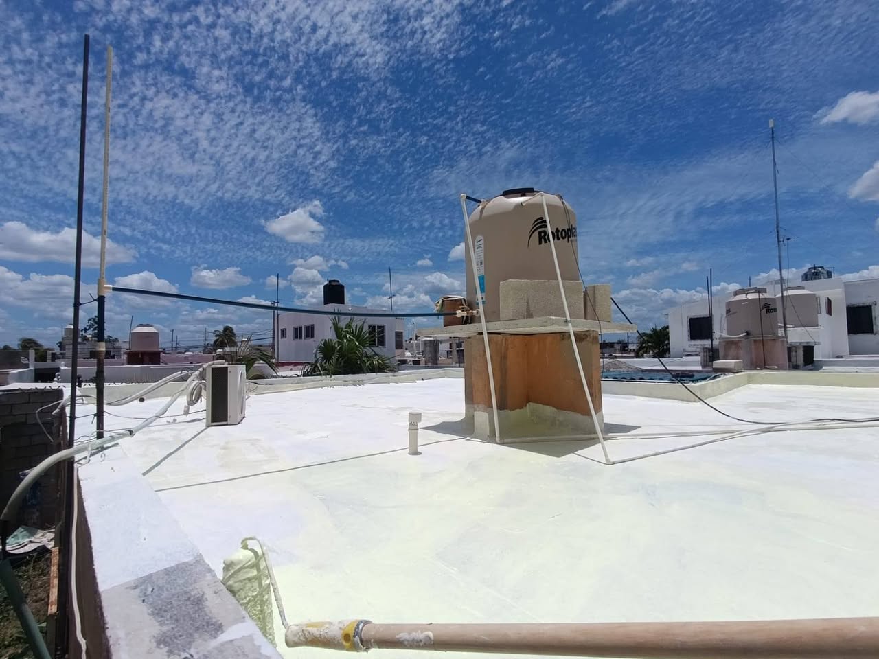 Servicios de impermeabilización para techos, paredes y cisternas en Yucatán