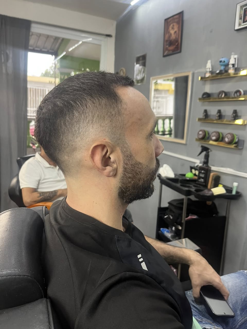 Skinny Barber Shop: Estilismo y cuidado masculino en Yucatán