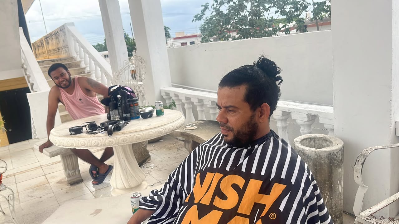 Skinny BarberShop: Servicio de barbería a domicilio en toda la ciudad
