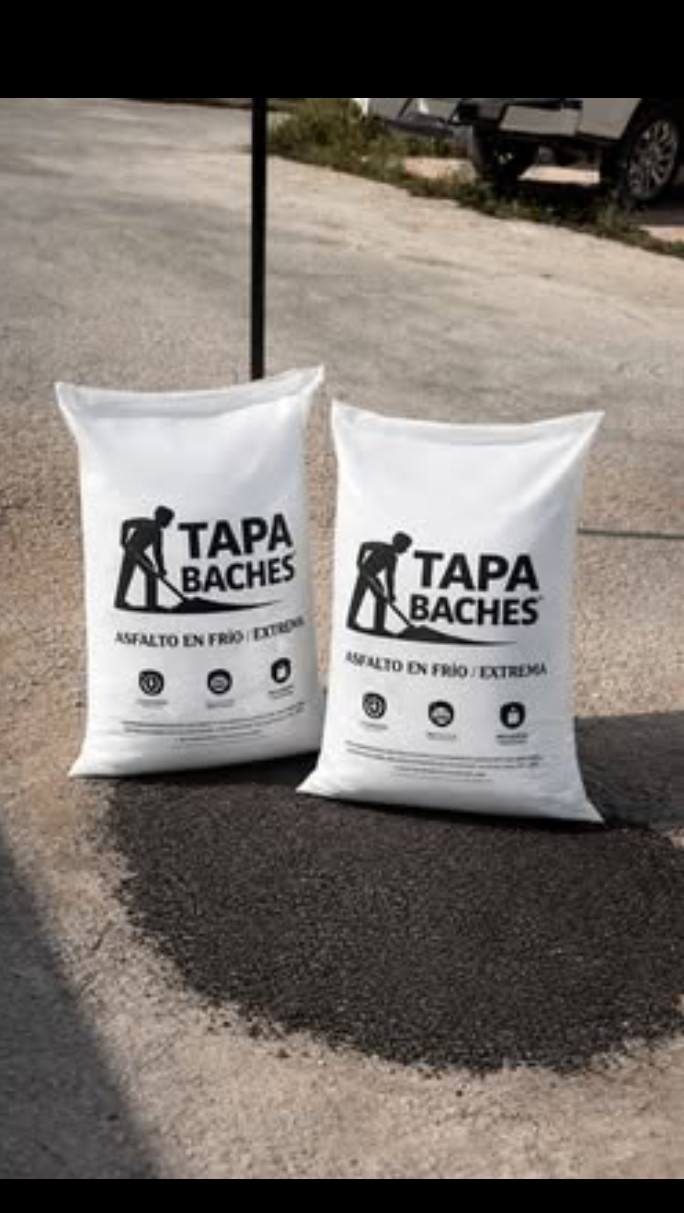 Tapa Baches Asfalto en Frío Extrema — Vergel