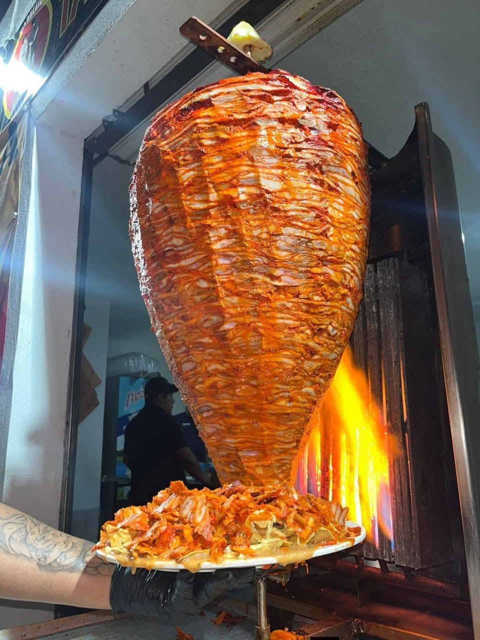 Taquería Ayutla Mixe: Tacos, Tortas, Burritos y más para tu antojo
