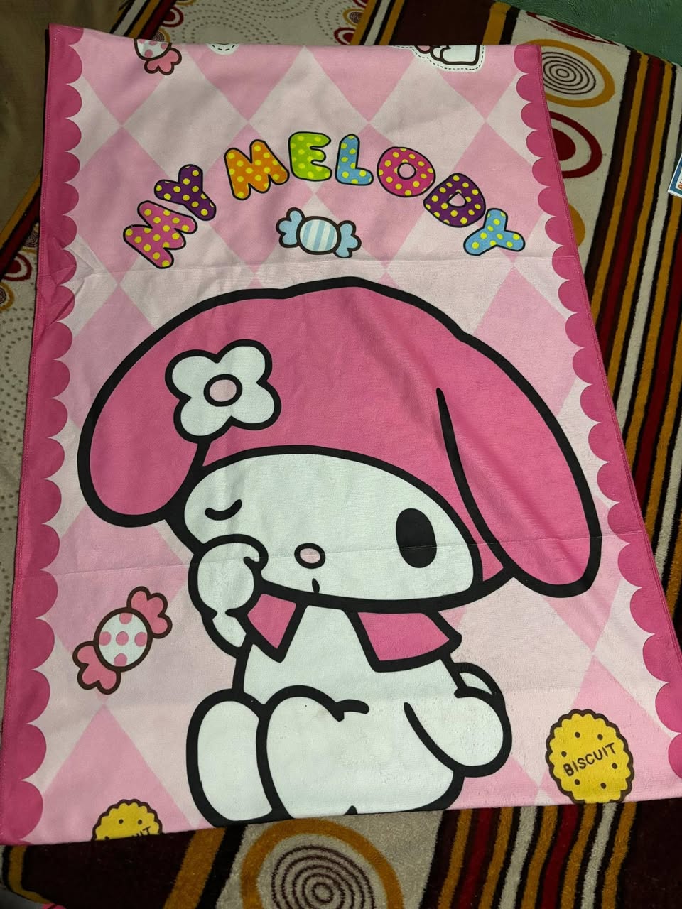 Toallas de personajes populares: Cars, Hello Kitty, Batman y My Melody