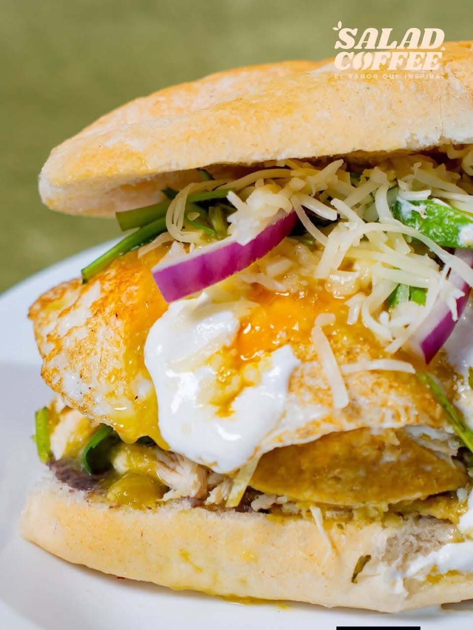 Torta de Chilaquiles y Tortas de Asado, Sabor Casero Hecho al Momento