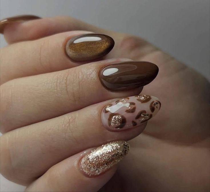 Uñas Acrílicas, Tips Gelish, Pedicure y Manicura con estilos Coffin, Cuadrada y Almond