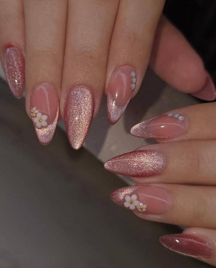 Uñas Acrílicas y Gel en Pies y Manos - Servicios de Pedicura y Manicura en Cordemex