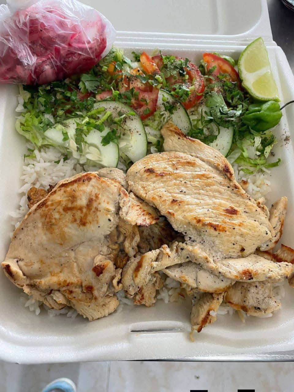 Venta de Comida Villa Magna Sur
