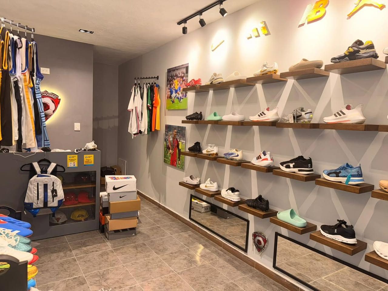 Venta de tachos de soccer y tenis — Santa Rosa
