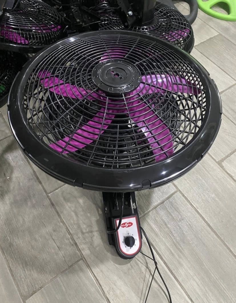 Venta y envío a domicilio de ventiladores nuevos de plástico y metal en Yucatán