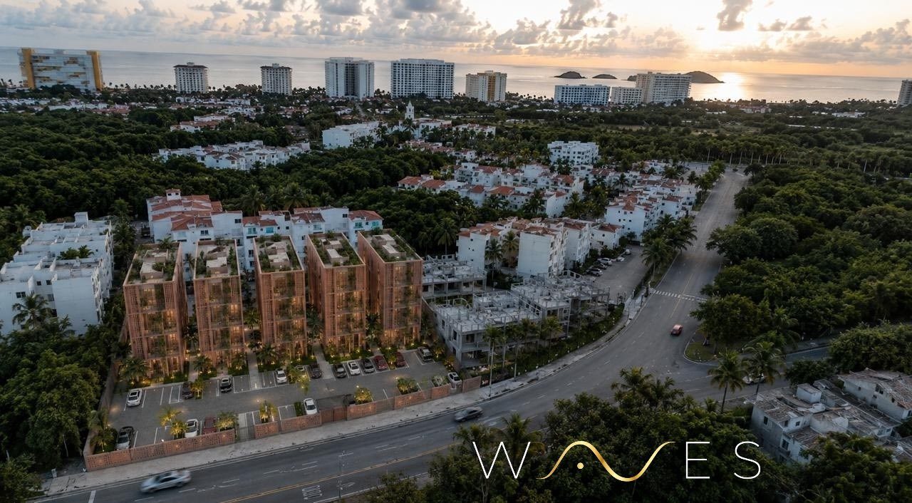 WAVES Terreno Ixtapa