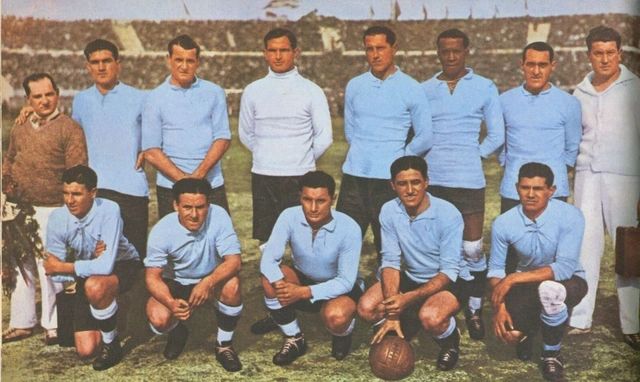 El origen del mito: Cuando el Mundial se jugaba en barco con dos balones