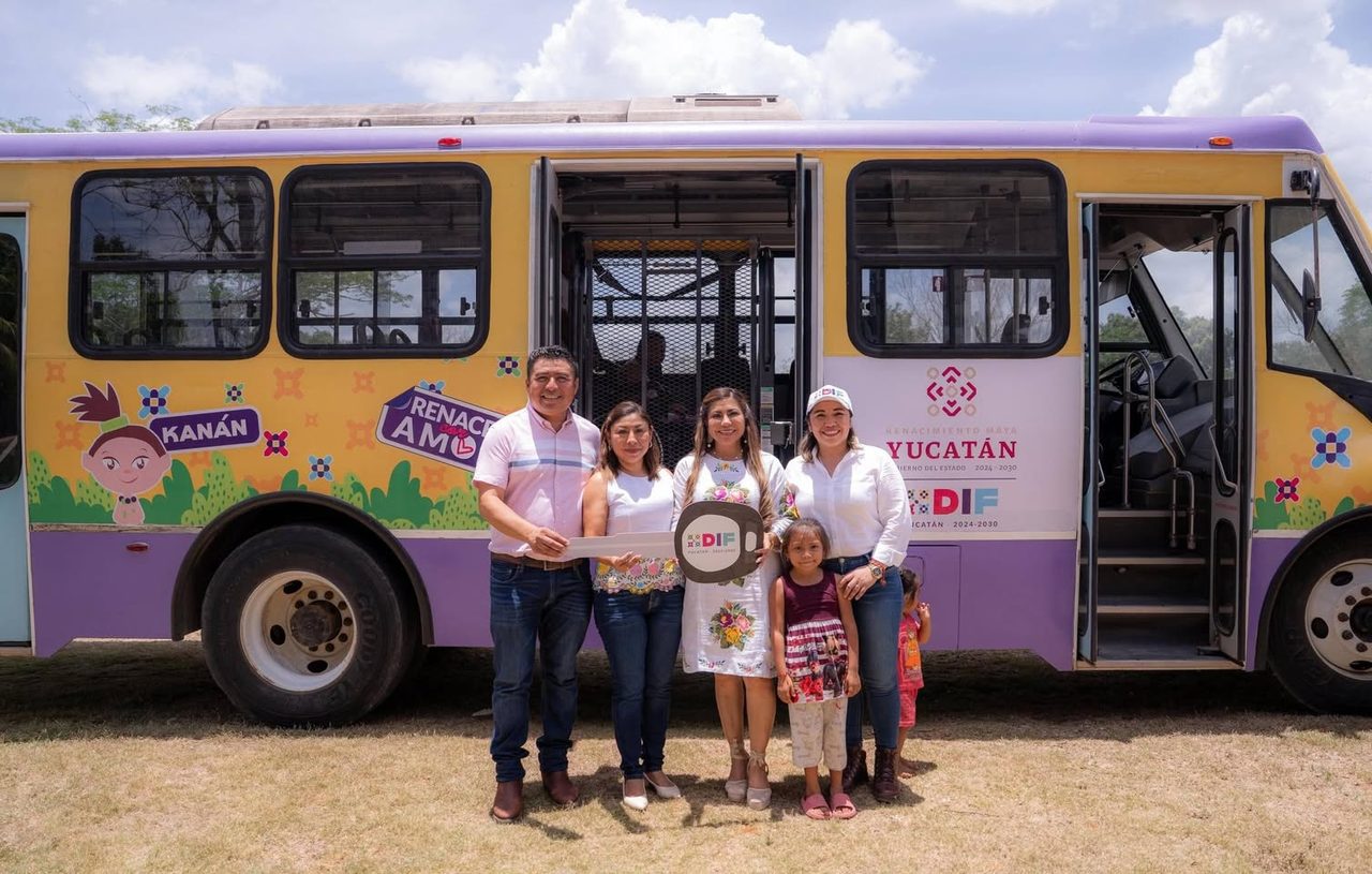 DIF Yucatán impulsa el bienestar en San Salvador Pisté Akal con la entrega de apoyos sociales y comunitarios